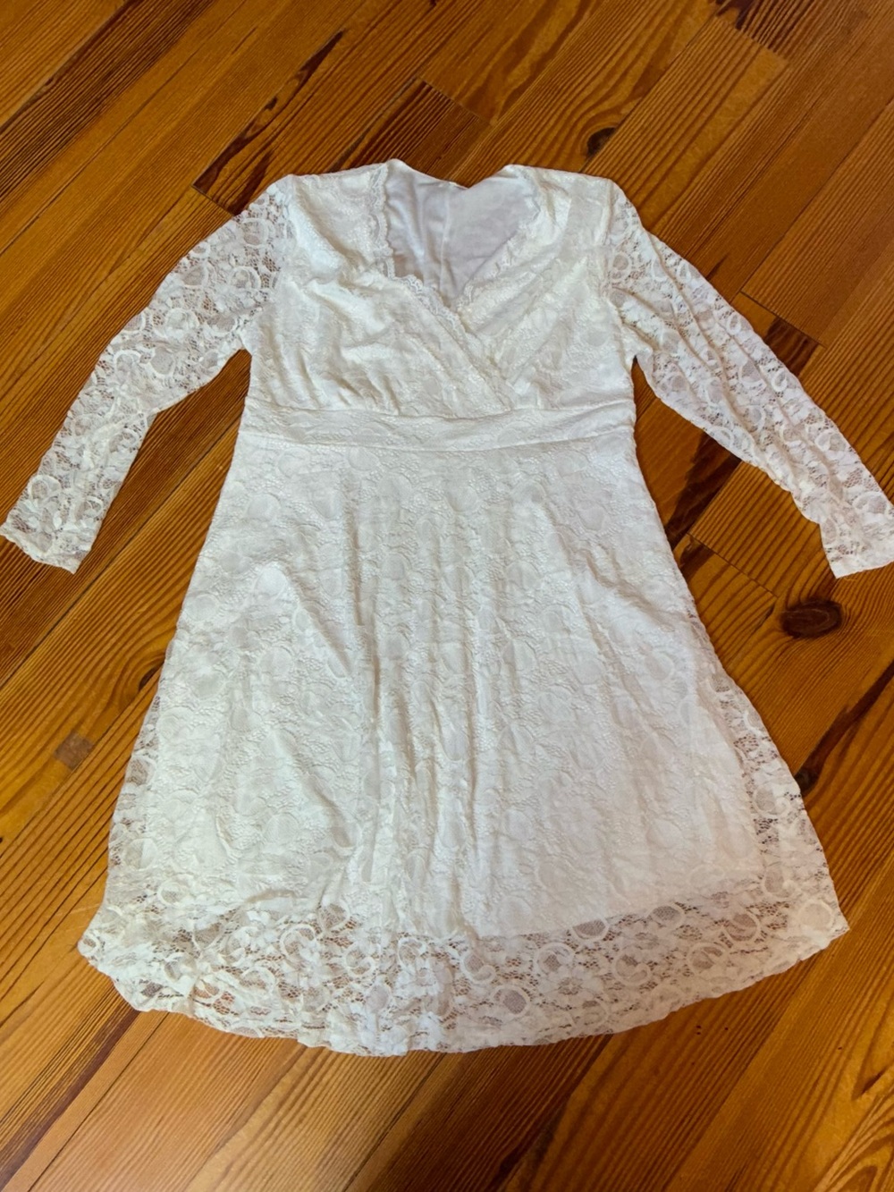 Lace V-Neck Sleeved Wedding Dress